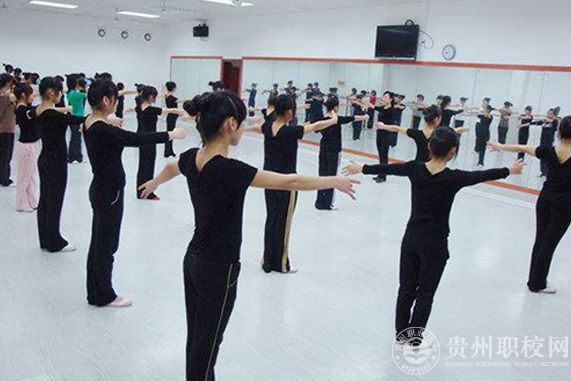 贵阳中医药学校今年招生需要什么条件(图2) 贵阳中医药学校今年招生需要什么条件(图2)