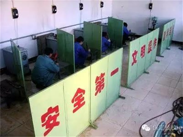 保定新能源技工学校(图49)
